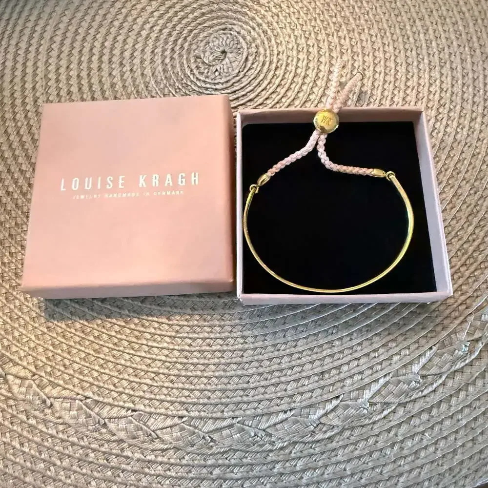 Monica Vinader Fiji Friendship Bracelet in 18ct Gold Vermeil - Ballet Pink